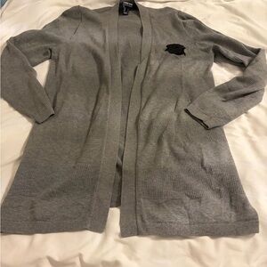 Lands' End Women's Gray Open Front Cardigan blue flower applique#pretty #cottage